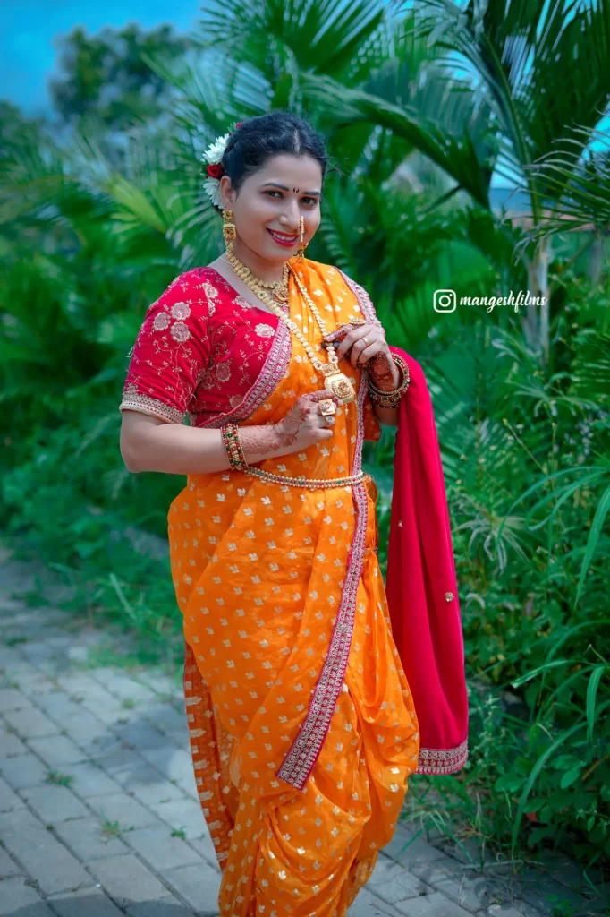Marathi look of Girl Marathi look of Girl