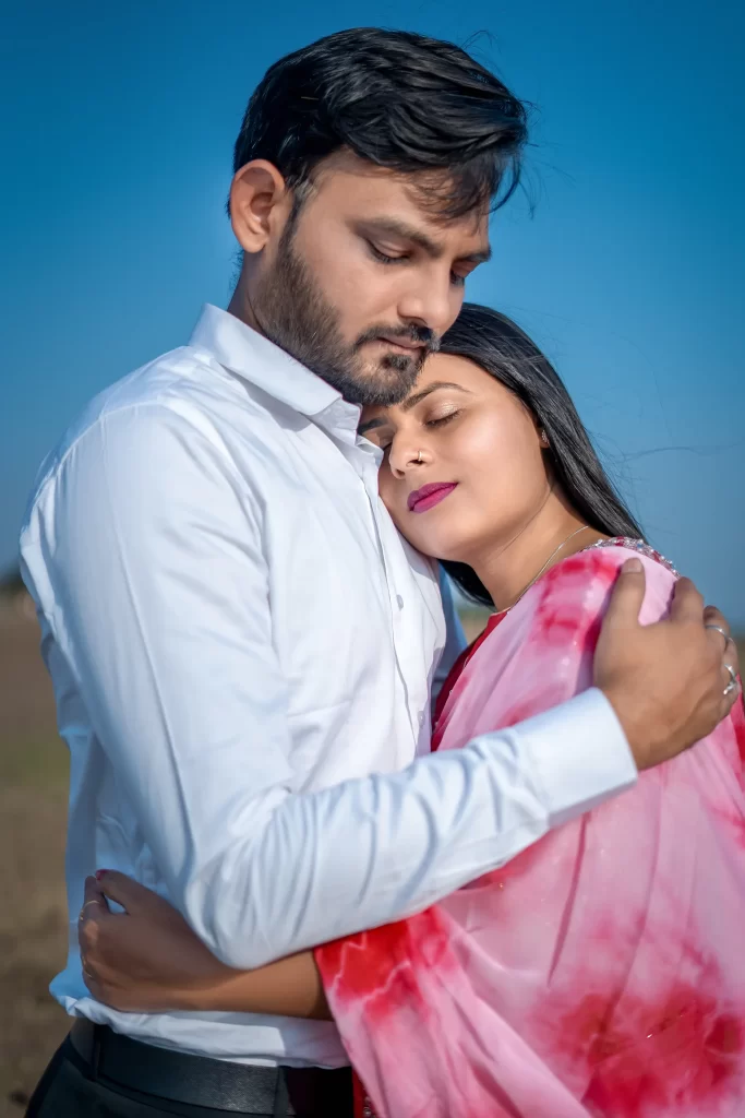 Pre-Wedding Photo Shoot Poses