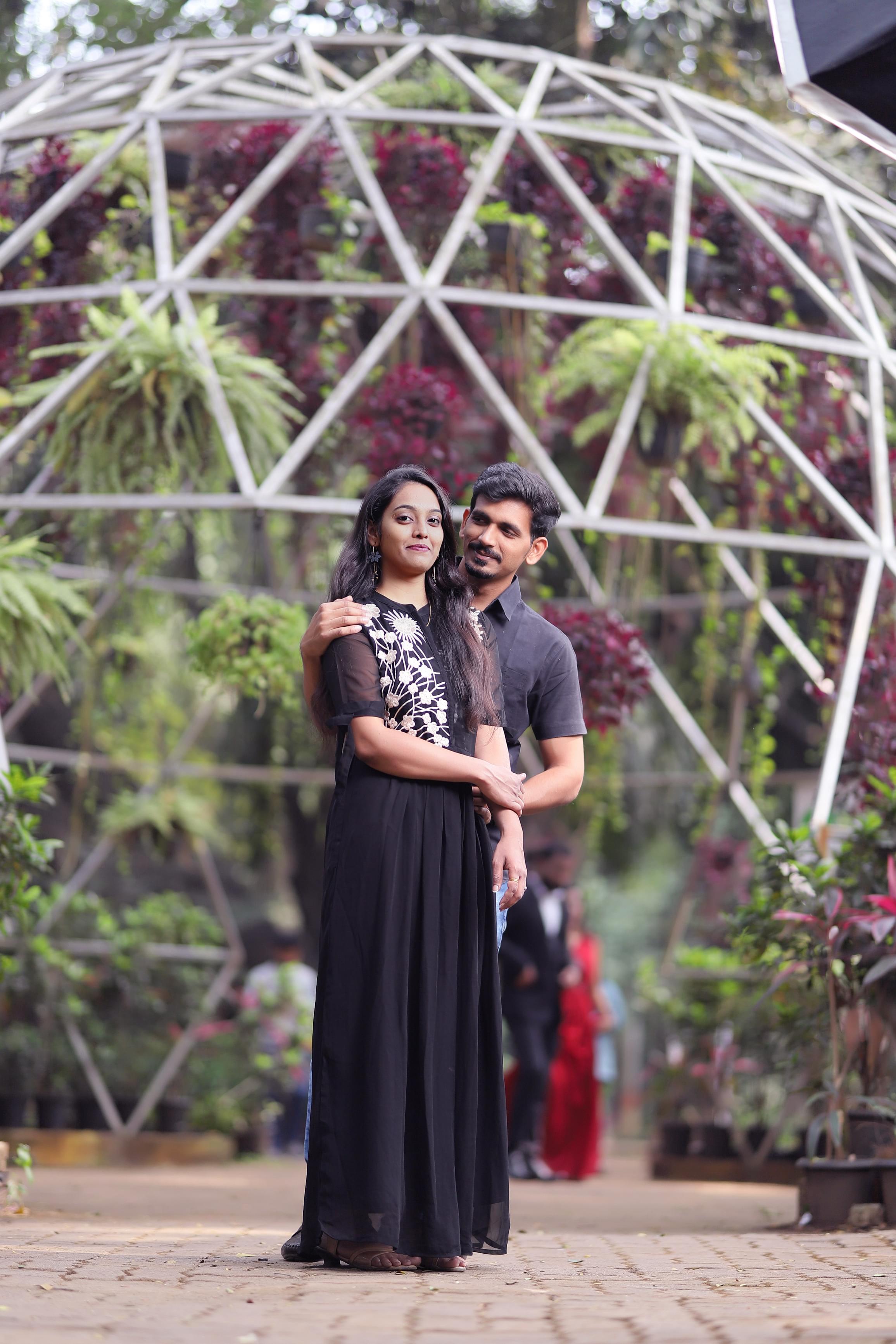 Pre Wedding Shoot in Empress Garden