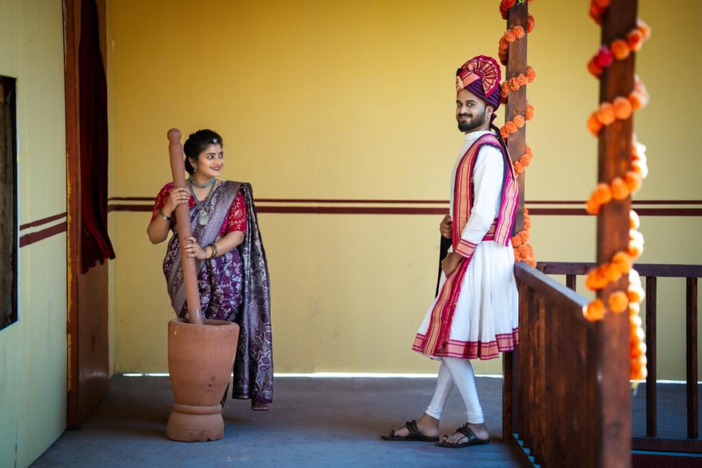 Pre-Wedding Shoot in PBA Film City,
Couple Marathi Traditional Look pose