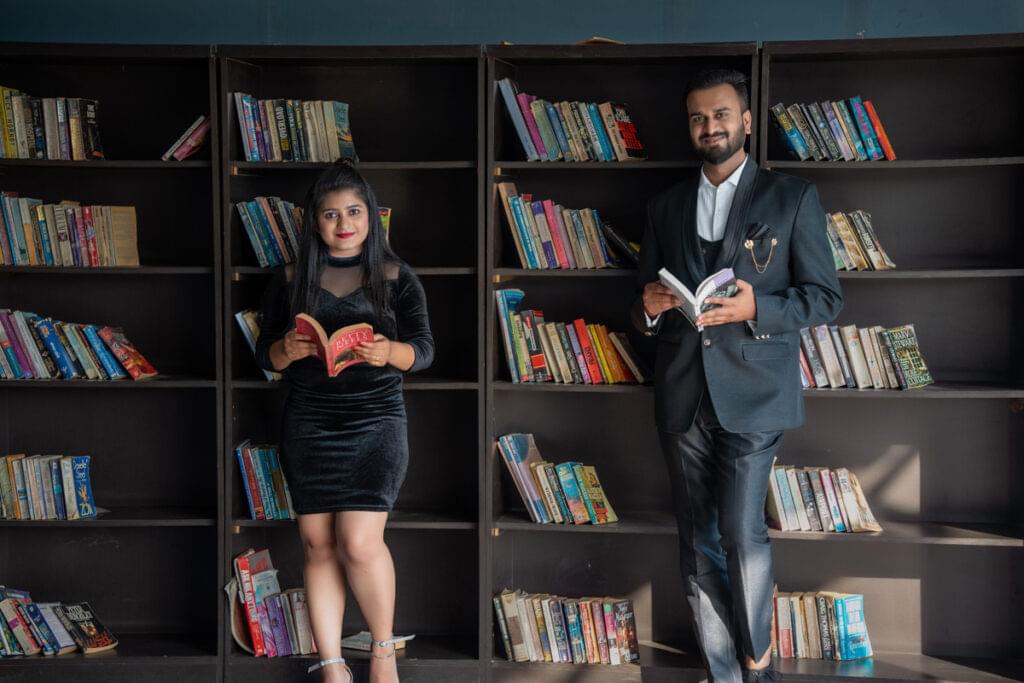 Pre-Wedding Shoot in PBA Film City,
Library couple pose
