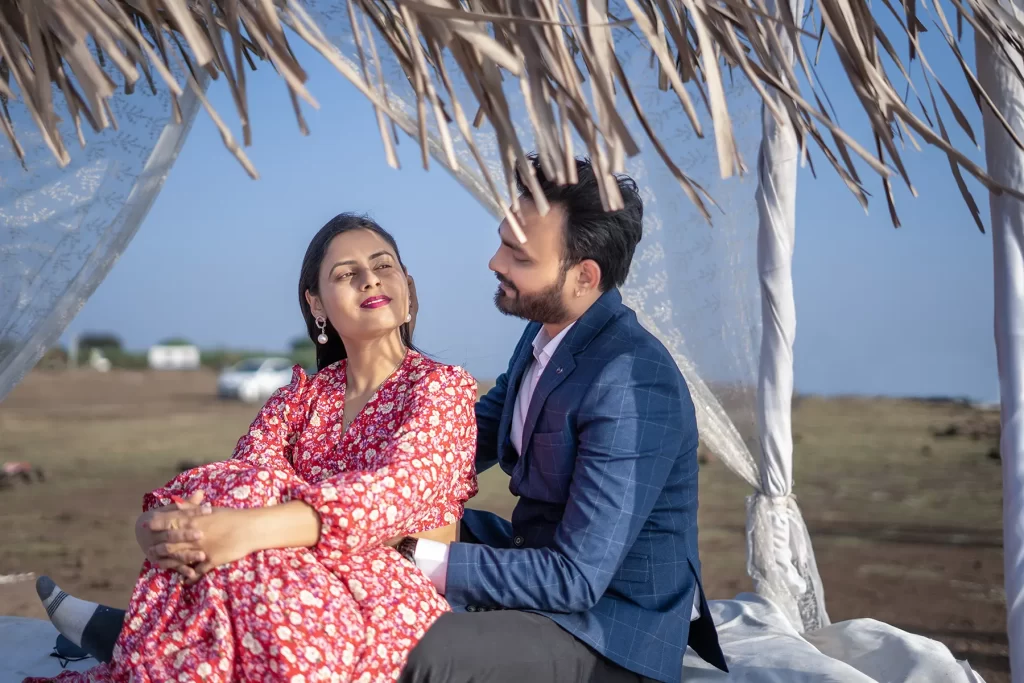 Pre-Wedding Photo Shoot Poses